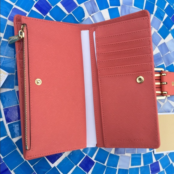 SOLDNEW Michael Kors Gansevoort Continental wallet - Picture 4 of 8